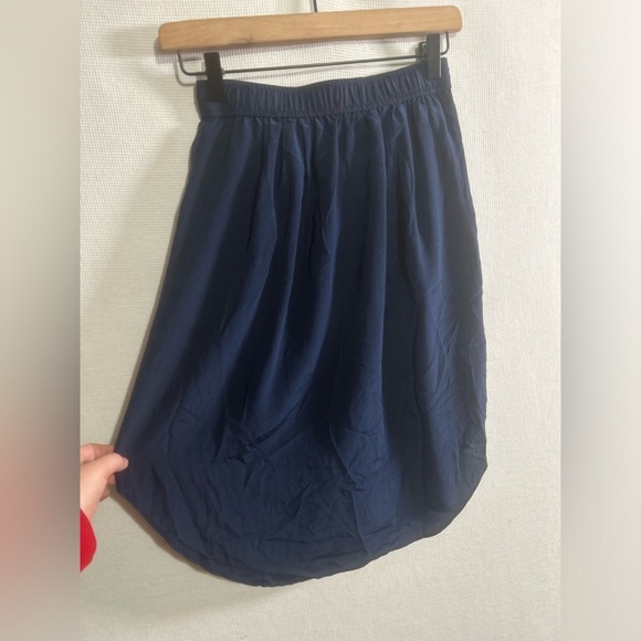 Madewell 100% silk mid length skirt - Picture 6 of 6